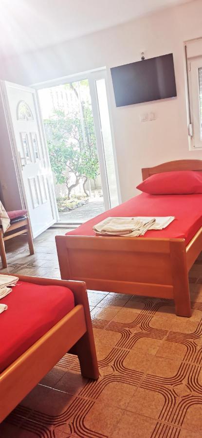 Sobe I Apartmani Marovic Petrovac Kültér fotó