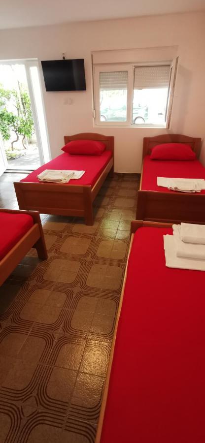 Sobe I Apartmani Marovic Petrovac Kültér fotó