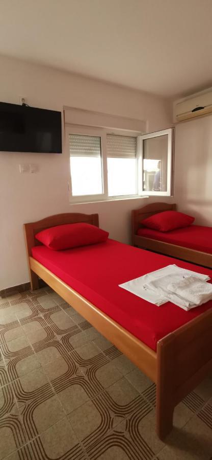 Sobe I Apartmani Marovic Petrovac Kültér fotó