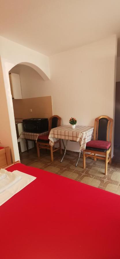 Sobe I Apartmani Marovic Petrovac Kültér fotó
