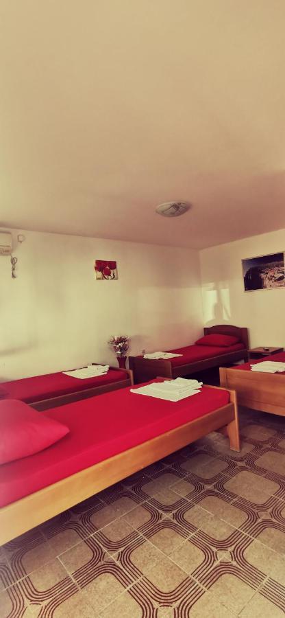 Sobe I Apartmani Marovic Petrovac Kültér fotó